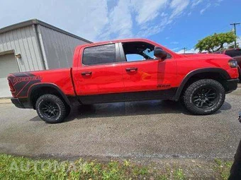 2025 Ram 1500 Rebel Crew Cab Short Bed - miniatura 4