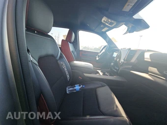 2025 Ram 1500 Rebel Crew Cab Short Bed - miniatura 8