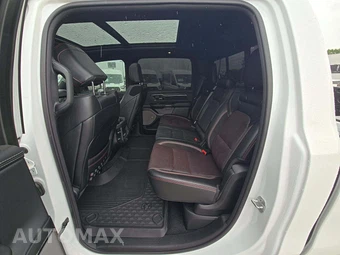 2025 Ram 1500 Rebel Crew Cab Short Bed - miniatura 10