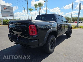 2025 Ram 1500 RHO Crew Cab Short Bed - miniatura 3