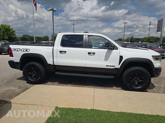 2025 Ram 1500 RHO Crew Cab Short Bed – miniatura 4