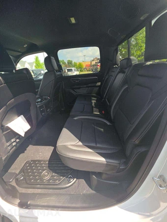 2025 Ram 1500 RHO Crew Cab Short Bed – miniatura 10