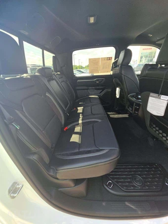 2025 Ram 1500 RHO Crew Cab Short Bed – miniatura 13