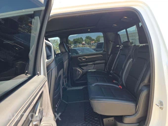 2025 Ram 1500 RHO Crew Cab Short Bed – miniatura 10