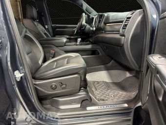 2025 Ram 1500 RHO Crew Cab Short Bed - miniatura 16