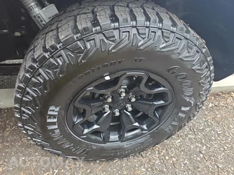 2025 Ram 1500 RHO Crew Cab Short Bed – miniatura 11