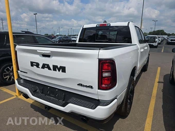 2025 Ram 1500 Sport Crew Cab Short Bed - miniatura 3
