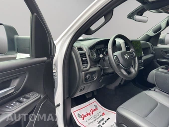 2025 Ram 1500 Tradesman Crew Cab Short Bed - miniatura 6