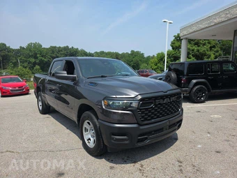2025 Ram 1500 Tradesman Crew Cab Short Bed - miniatura 4