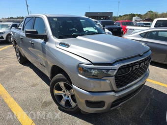 2025 Ram 1500 Tradesman Crew Cab Short Bed - miniatura 3