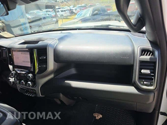 2025 Ram 1500 Tradesman Crew Cab Short Bed - miniatura 19