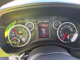 2025 Ram 1500 Tradesman Crew Cab Short Bed - miniatura 9