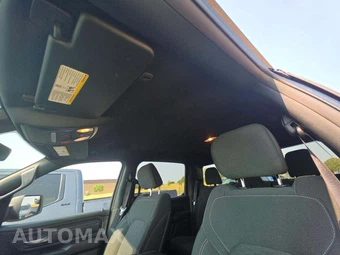 2025 Ram 1500 Tradesman Crew Cab Short Bed - miniatura 11