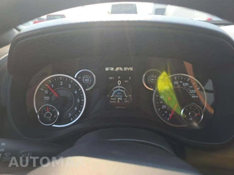 2025 Ram 1500 Tradesman Crew Cab Short Bed - miniatura 9