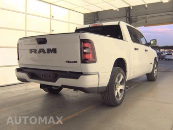 2025 Ram 1500 Tradesman Crew Cab Short Bed - miniatura 4