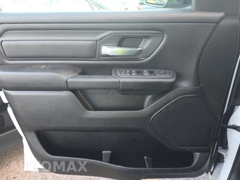 2025 Ram 1500 Tradesman Crew Cab Short Bed - miniatura 9