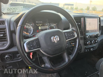 2025 Ram 1500 Tradesman Crew Cab Short Bed - miniatura 10