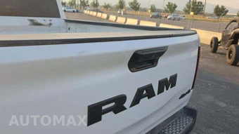 2025 Ram 1500 Tradesman Crew Cab Short Bed - miniatura 34