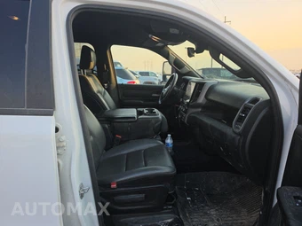 2025 Ram 1500 Tradesman Crew Cab Short Bed - miniatura 8