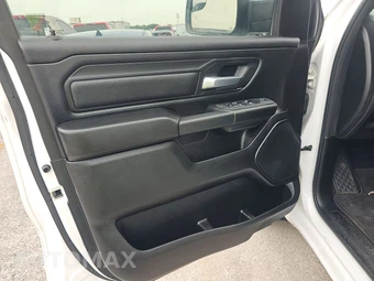 2025 Ram 1500 Tradesman Extended Cab Medium Bed - miniatura 9
