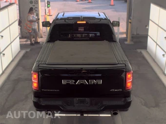 2025 Ram 1500 Tungsten Crew Cab Short Bed – miniatura 5