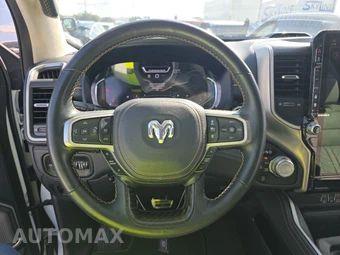 2025 Ram 1500 Tungsten Crew Cab Short Bed – miniatura 10