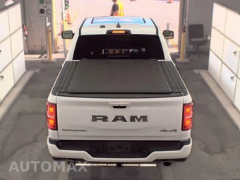 2025 Ram 1500 Tungsten Crew Cab Short Bed – miniatura 5