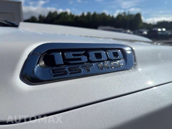 2025 Ram 1500 Tungsten Crew Cab Short Bed - miniatura 17