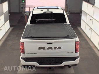 2025 Ram 1500 Tungsten Crew Cab Short Bed – miniatura 6