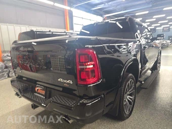 2025 Ram 1500 Tungsten Crew Cab Short Bed – miniatura 3