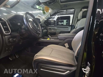 2025 Ram 1500 Tungsten Crew Cab Short Bed – miniatura 6