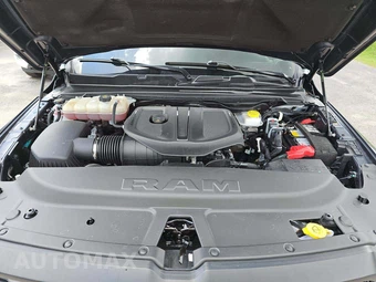 2025 Ram 1500 Warlock Crew Cab Short Bed - miniatura 22