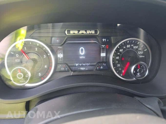 2025 Ram 2500 Big Horn Crew Cab Medium Bed - miniatura 9