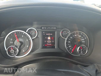 2025 Ram 2500 Big Horn Crew Cab Medium Bed - miniatura 12