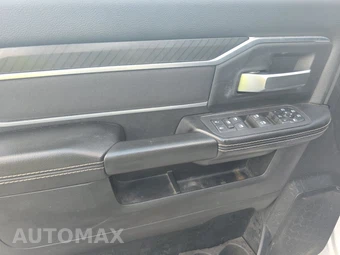 2025 Ram 2500 Big Horn Crew Cab Medium Bed - miniatura 9