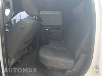 2025 Ram 2500 Big Horn Crew Cab Medium Bed - miniatura 13