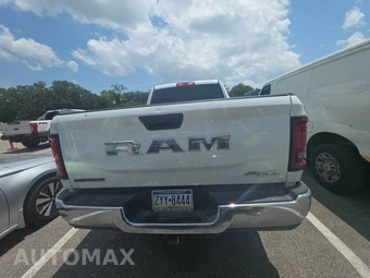 2025 Ram 2500 Big Horn Crew Cab Medium Bed - miniatura 5