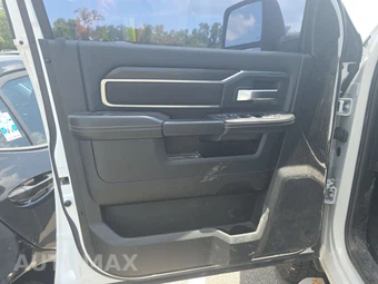 2025 Ram 2500 Big Horn Crew Cab Medium Bed - miniatura 9