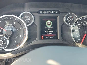 2025 Ram 2500 Big Horn Crew Cab Medium Bed – miniatura 12