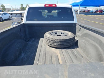 2025 Ram 2500 Big Horn Crew Cab Medium Bed – miniatura 16