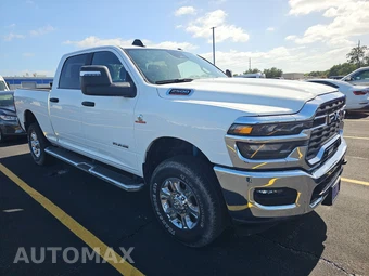 2025 Ram 2500 Big Horn Crew Cab Medium Bed – miniatura 3