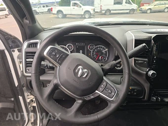 2025 Ram 2500 Big Horn Crew Cab Medium Bed - miniatura 10