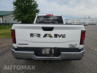 2025 Ram 2500 Big Horn Crew Cab Medium Bed - miniatura 5