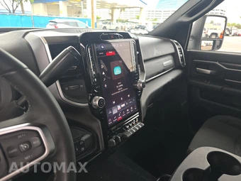 2025 Ram 2500 Big Horn Crew Cab Medium Bed - miniatura 11