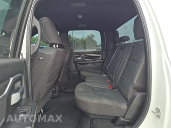 2025 Ram 2500 Big Horn Crew Cab Medium Bed - miniatura 13
