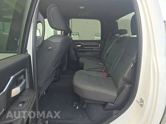 2025 Ram 2500 Big Horn Crew Cab Medium Bed – miniatura 13