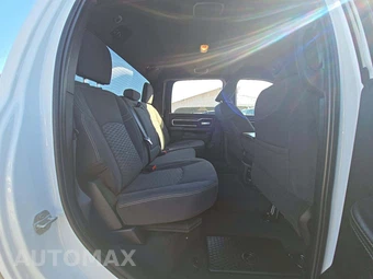 2025 Ram 2500 Big Horn Crew Cab Medium Bed – miniatura 16