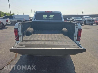 2025 Ram 2500 Big Horn Crew Cab Medium Bed – miniatura 11
