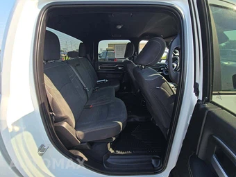 2025 Ram 2500 Big Horn Crew Cab Medium Bed – miniatura 13