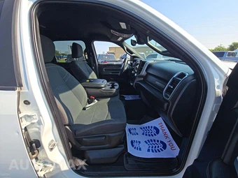 2025 Ram 2500 Big Horn Crew Cab Medium Bed – miniatura 15